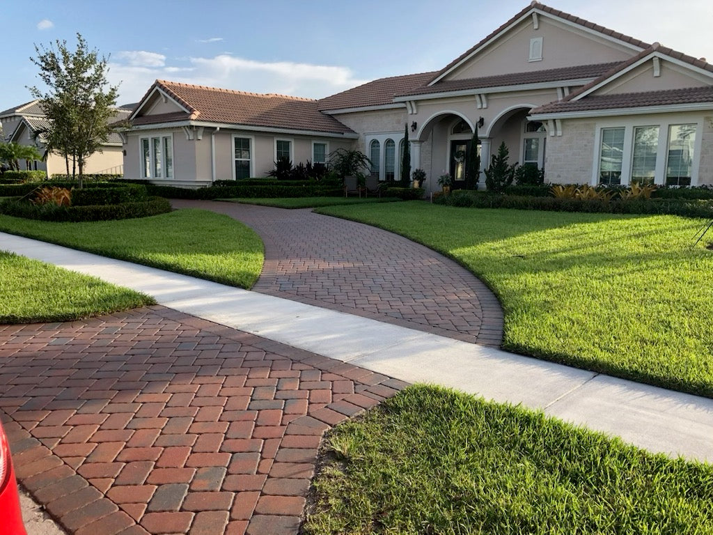 Cobble Coat H2O Wet - Ready-to-Use Water-Based Clear Sealer