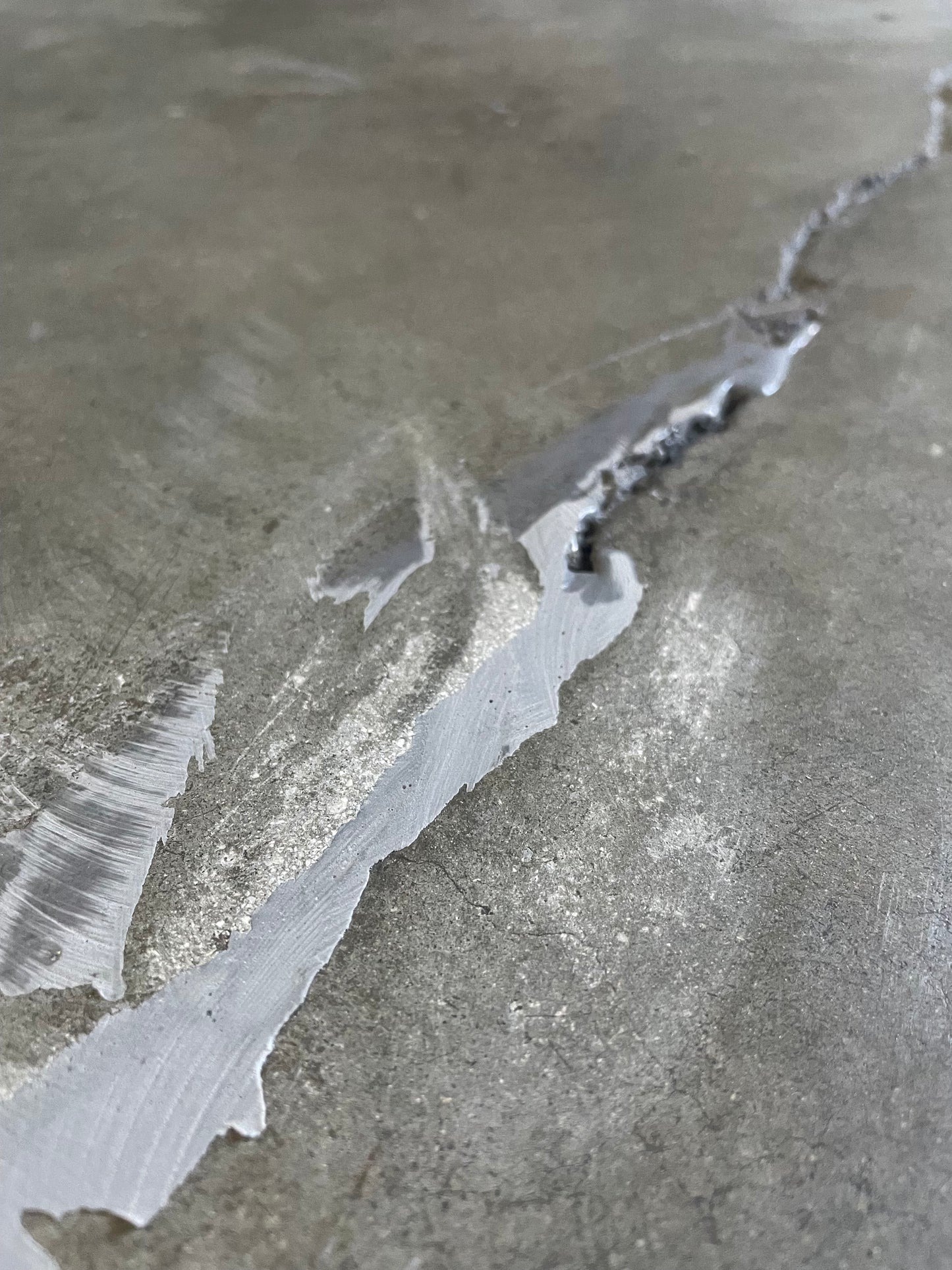 PolyFill Polyaspartic Crack Filler